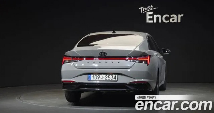 Hyundai Avante (Elantra) 