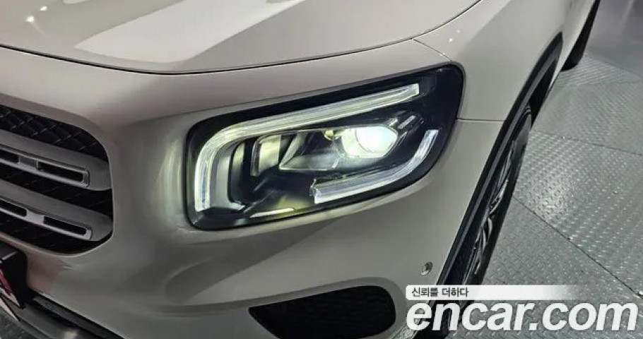 Mercedes-Benz Glb-Class 