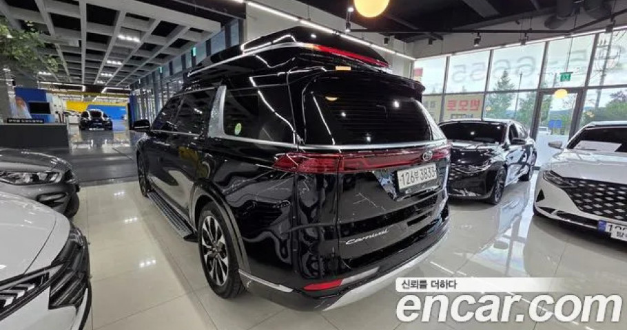 Kia Carnival 