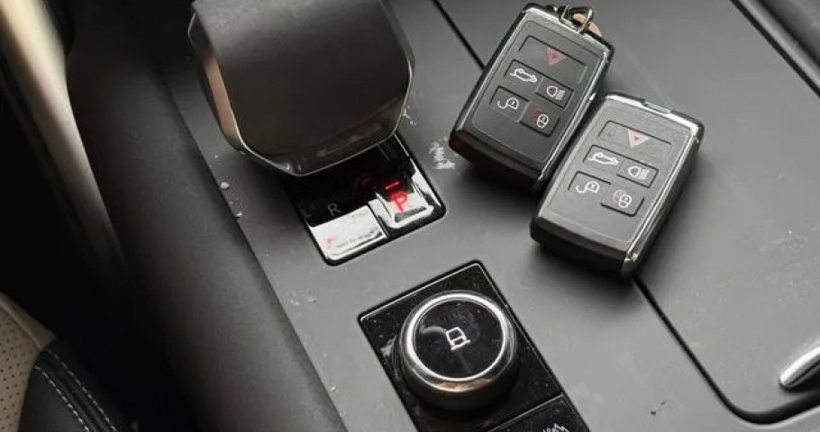 Land Rover Discovery 
