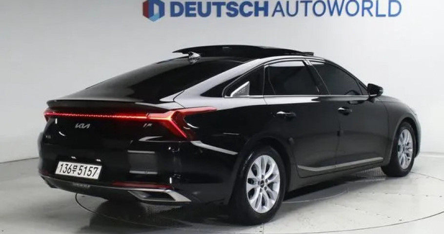 Kia K8 