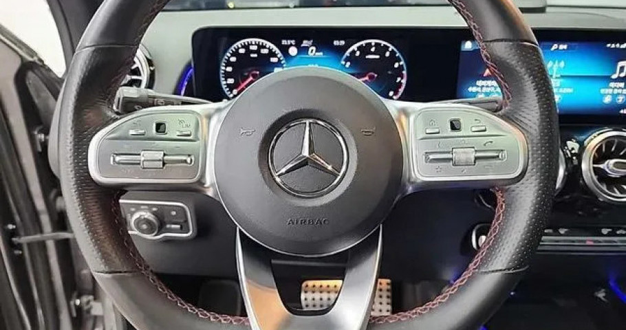 Mercedes-Benz Glb-Class 