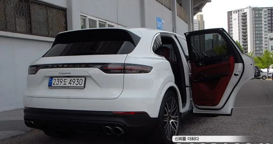 Porsche Cayenne 