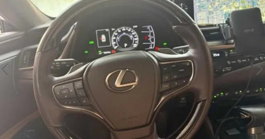 Lexus Es 