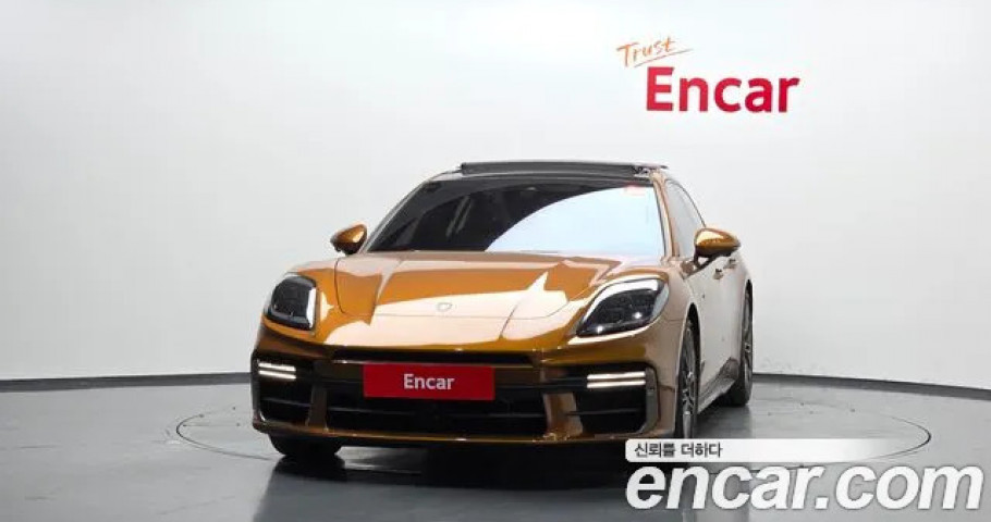 Porsche Panamera 