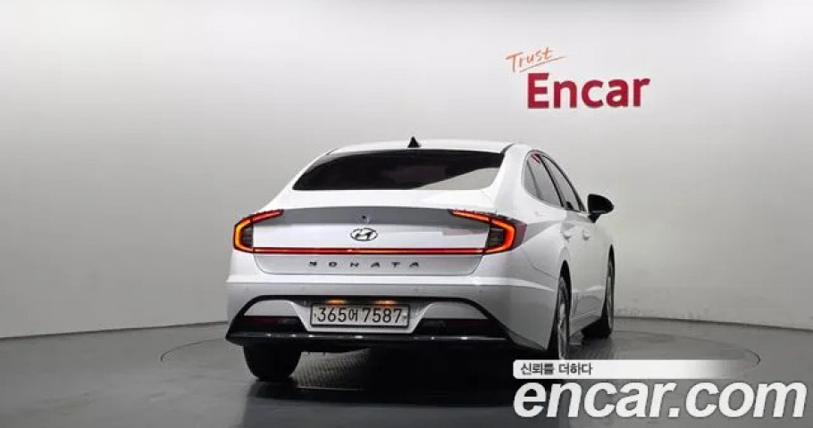 Hyundai Sonata 