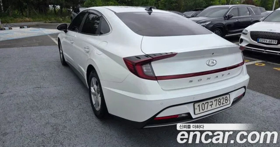 Hyundai Sonata 