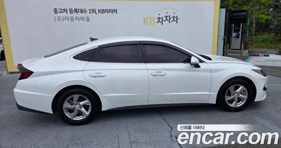 Hyundai Sonata 