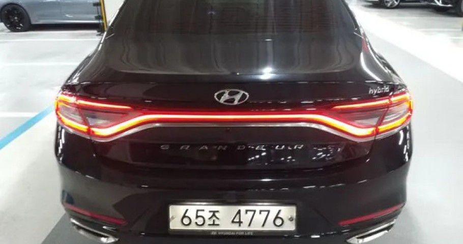 Hyundai Grandeur 
