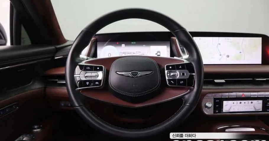 Genesis G90 