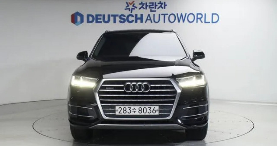 Audi Q7 