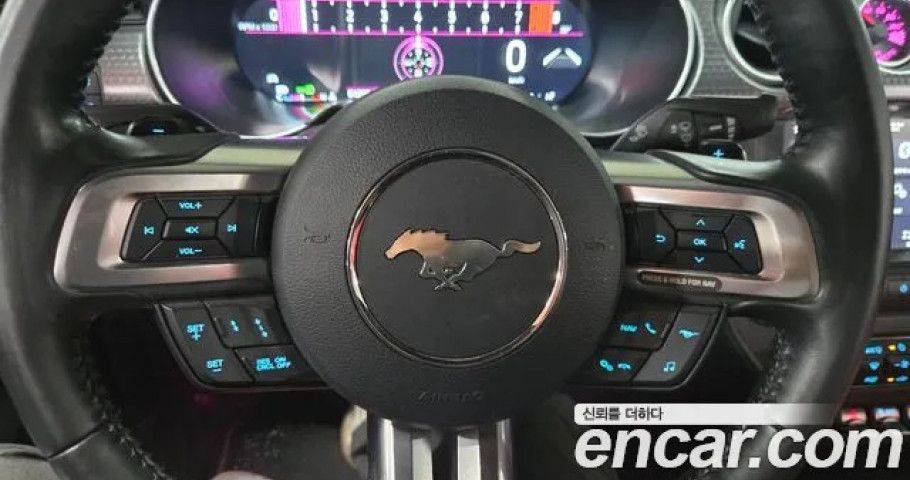Ford Mustang 