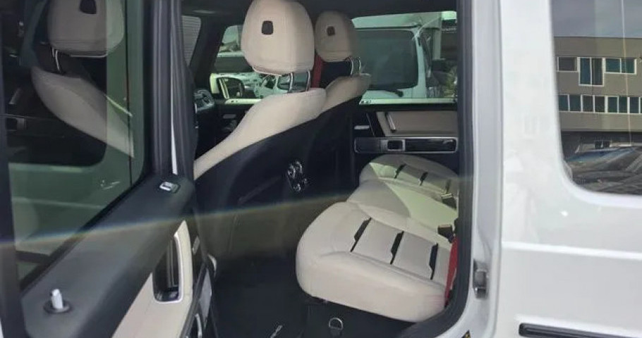 Mercedes-Benz G-Class 