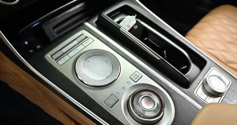 Genesis Gv80 