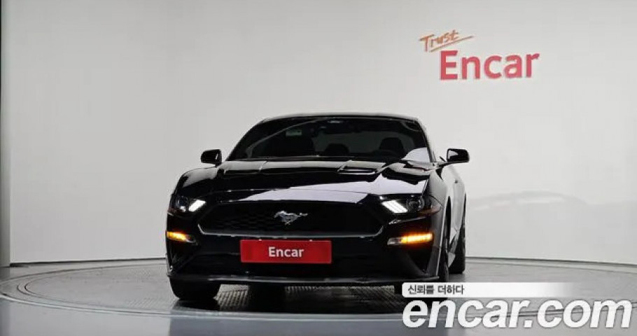 Ford Mustang 