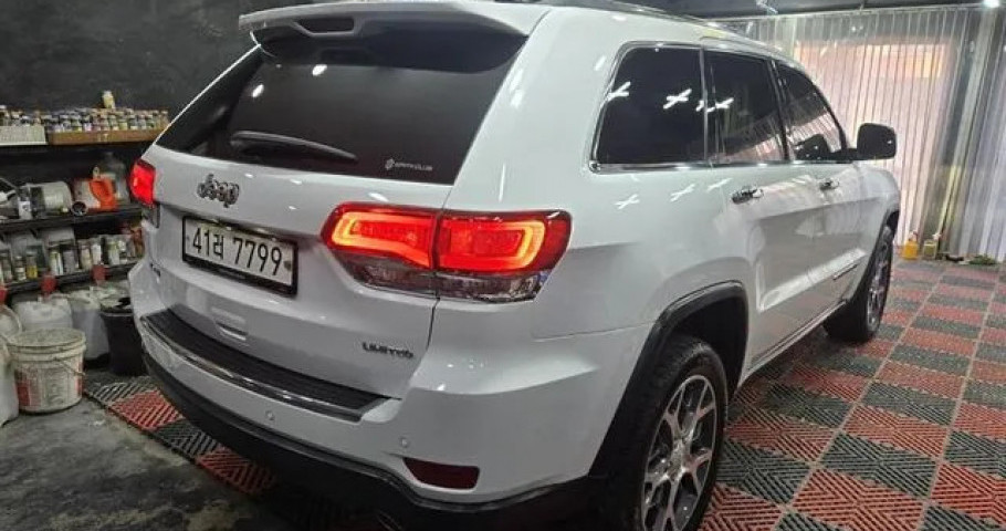 Jeep Cherokee 