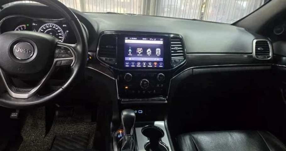 Jeep Cherokee 