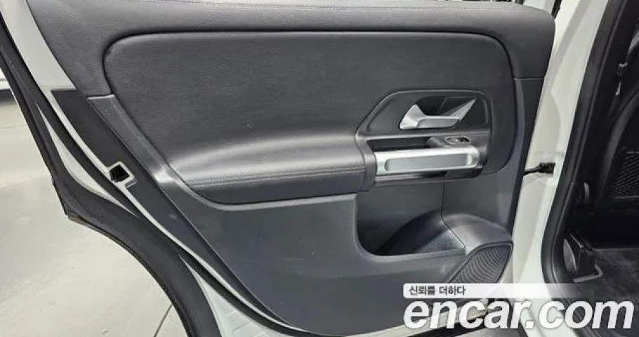 Mercedes-Benz Glb-Class 