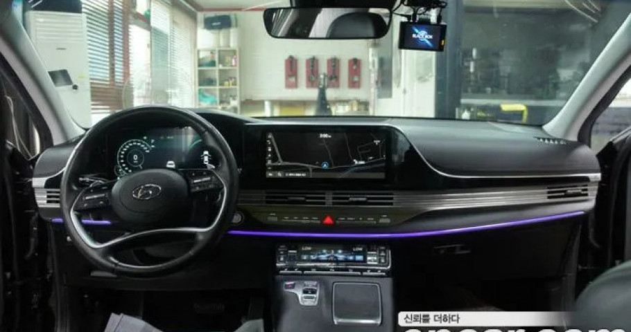 Hyundai Grandeur 