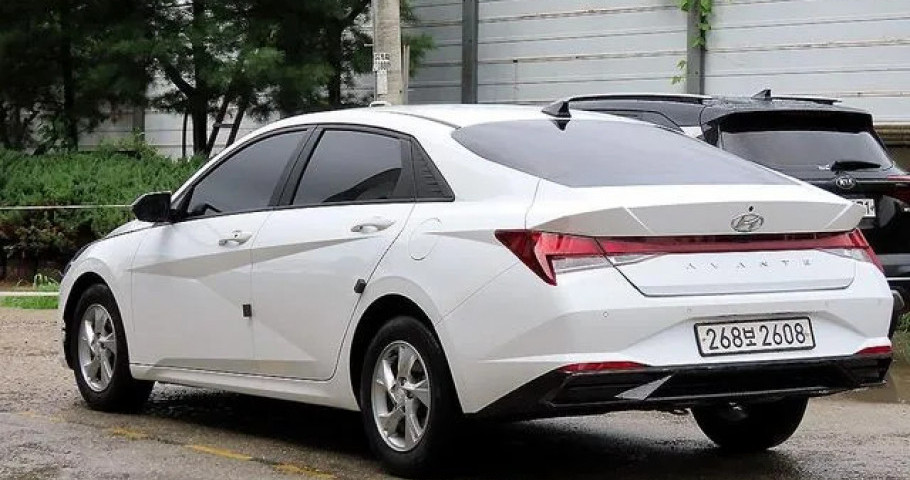 Hyundai Avante (Elantra) 