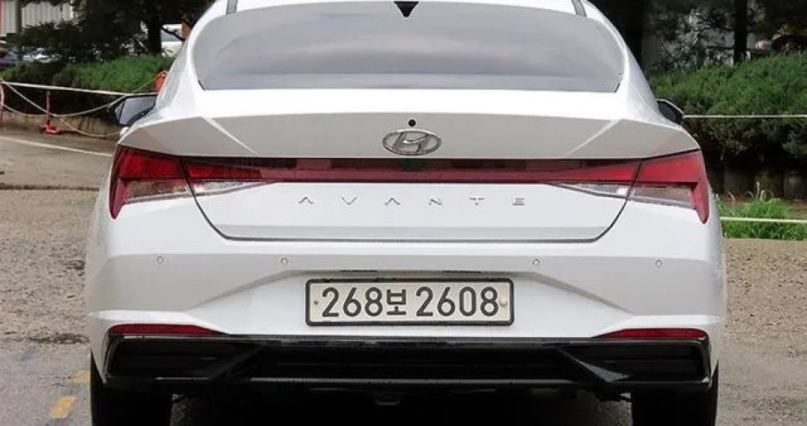 Hyundai Avante (Elantra) 