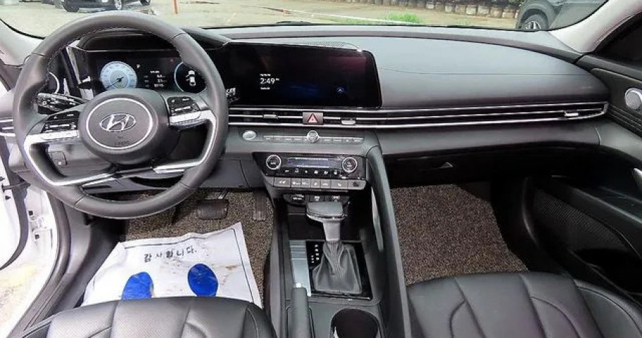Hyundai Avante (Elantra) 