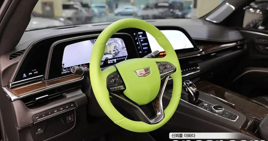 Cadillac Escalade 