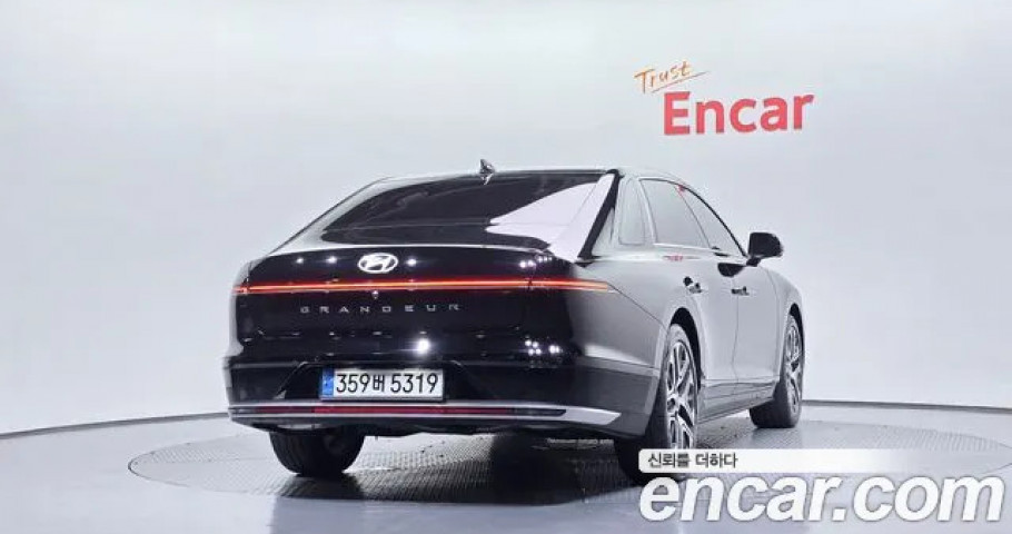 Hyundai Grandeur 