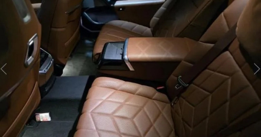 Bmw 7-Series 