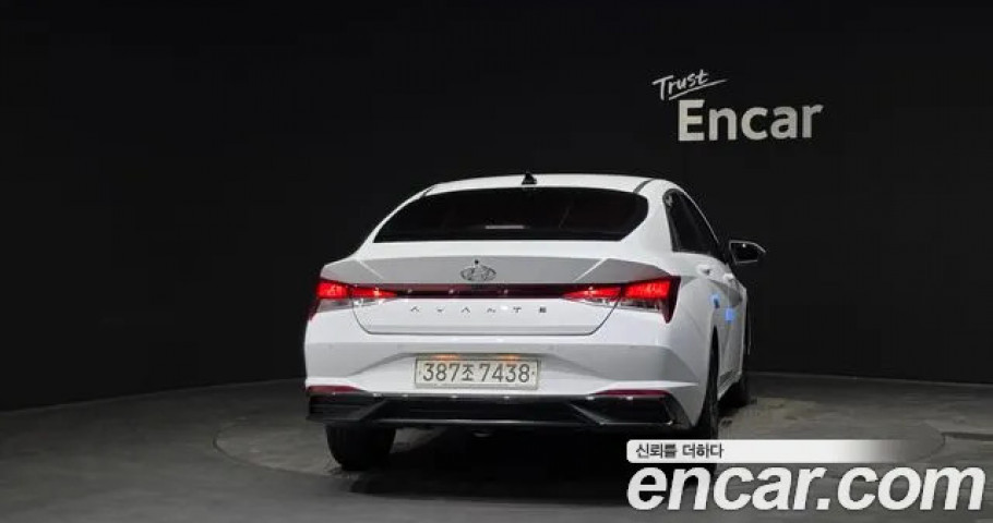 Hyundai Avante (Elantra) 