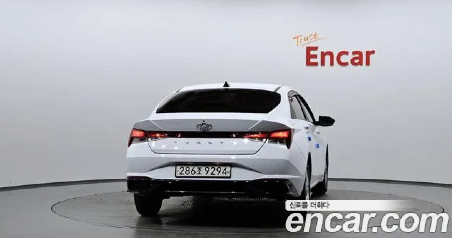 Hyundai Avante (Elantra) 