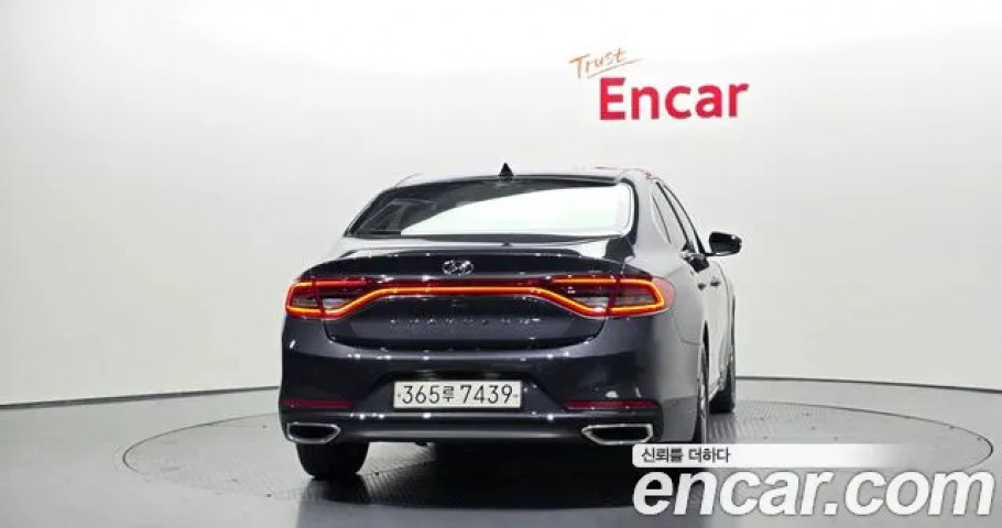 Hyundai Grandeur 