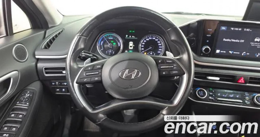 Hyundai Sonata 