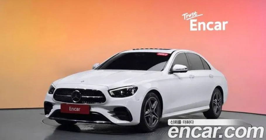 Mercedes-Benz E-Class 