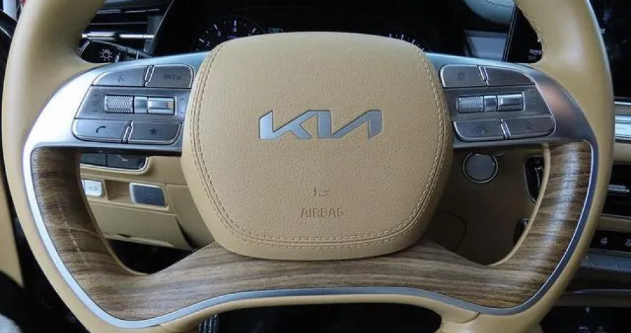 Kia K9 