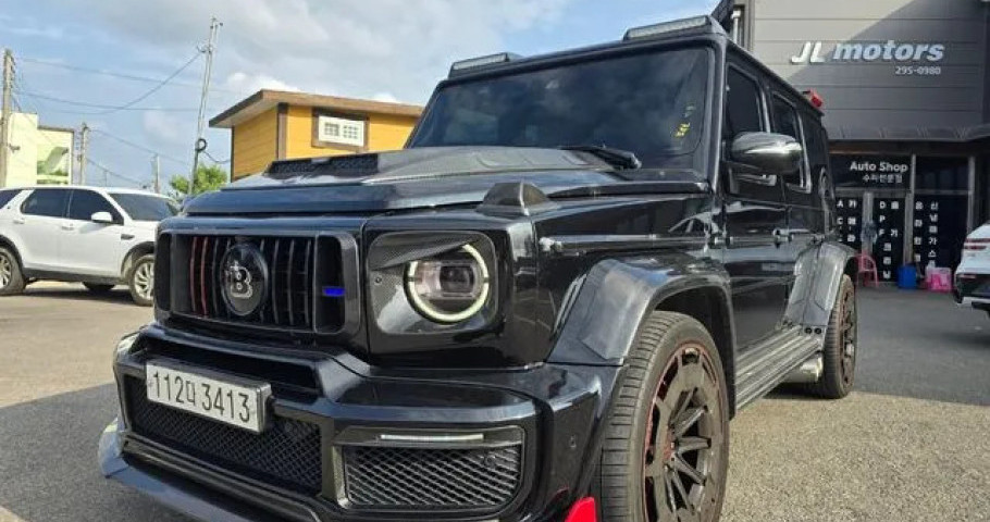 Mercedes-Benz G-Class 
