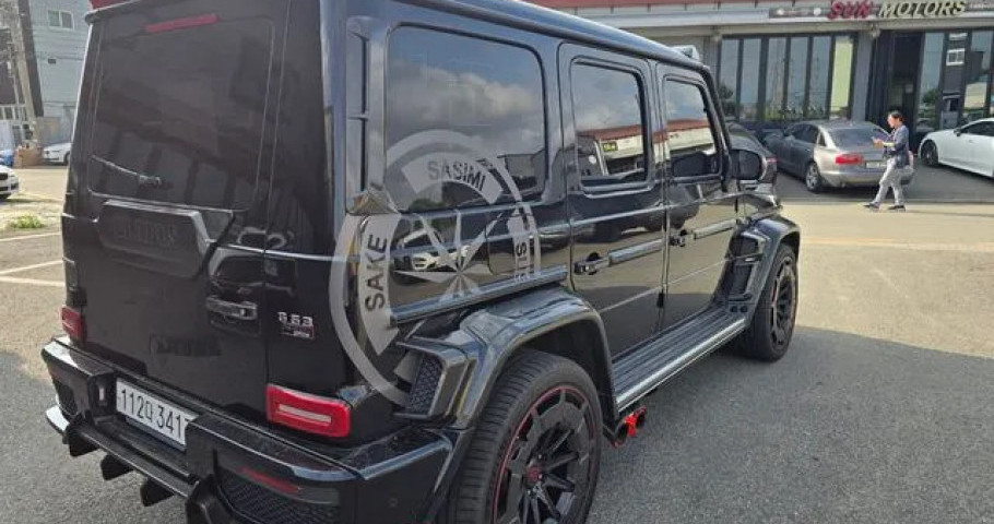 Mercedes-Benz G-Class 