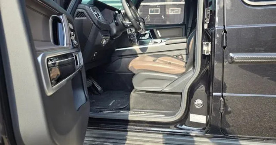 Mercedes-Benz G-Class 