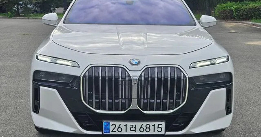 Bmw 7-Series 