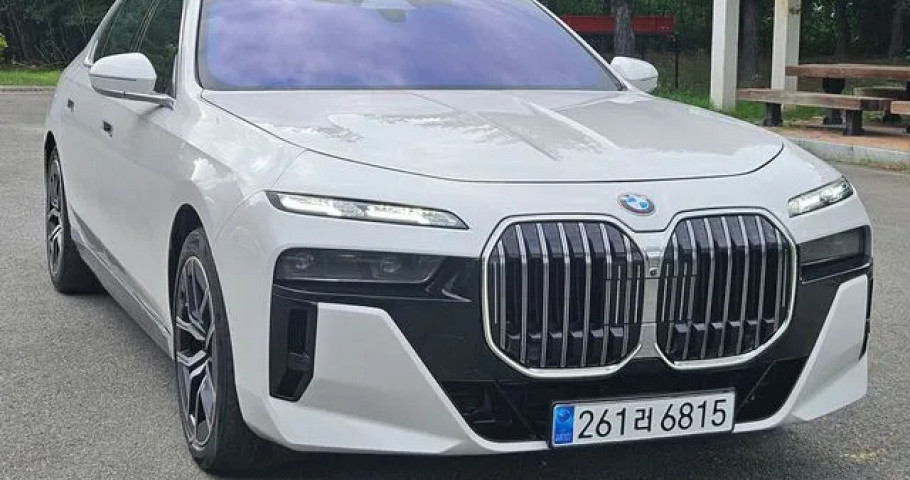 Bmw 7-Series 