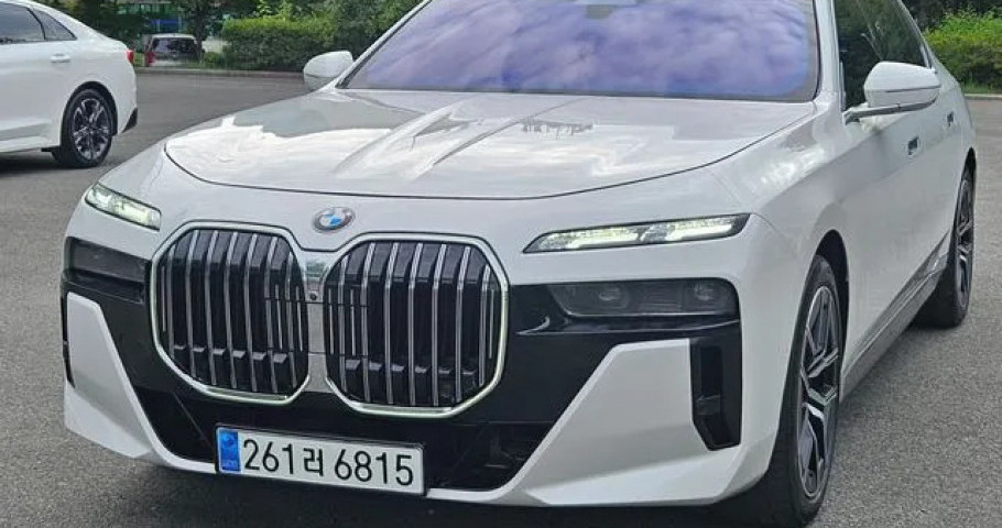 Bmw 7-Series 
