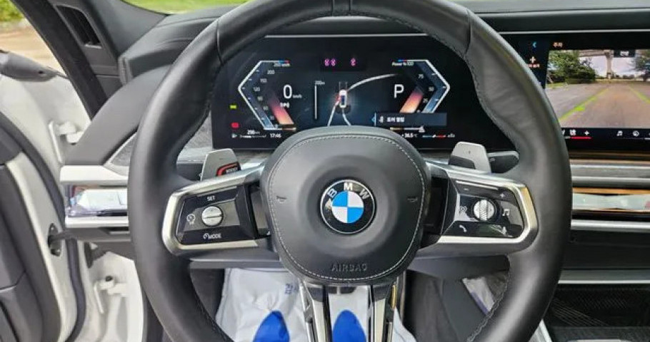 Bmw 7-Series 
