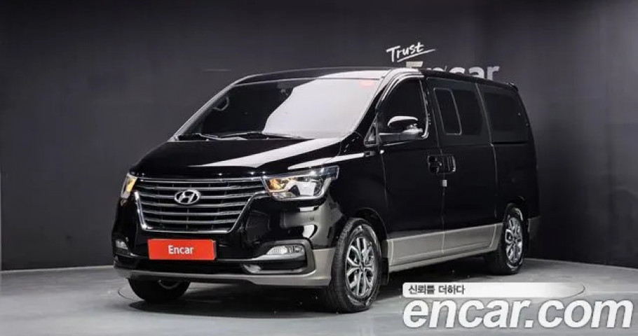 Hyundai Starex 