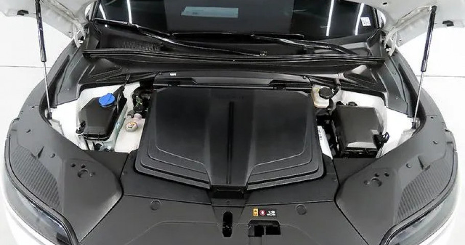 Genesis Gv60 