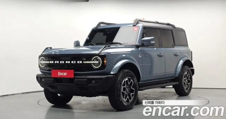 Ford Bronco 