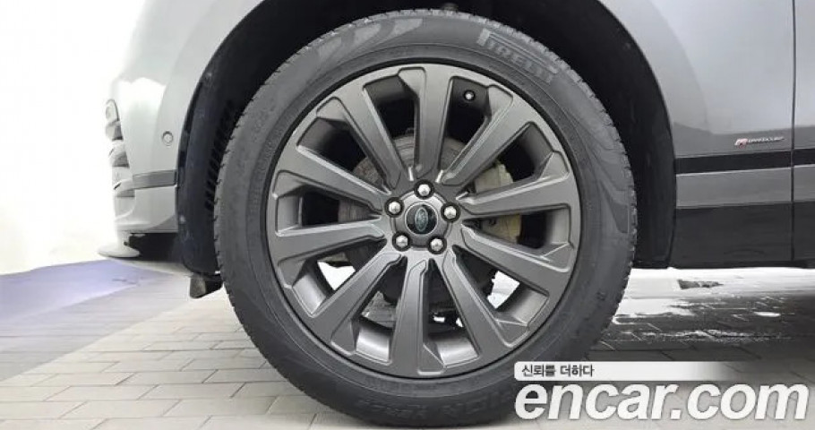 Land Rover Range Rover Velar 