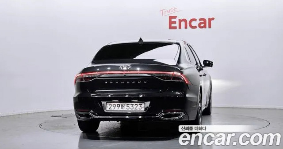 Hyundai Grandeur 