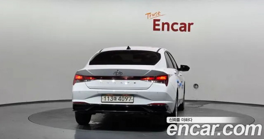 Hyundai Avante (Elantra) 