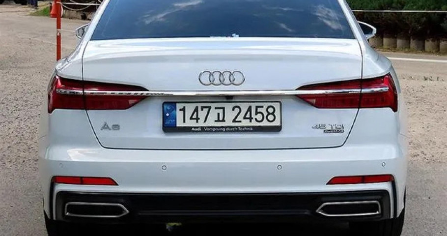 Audi A6 