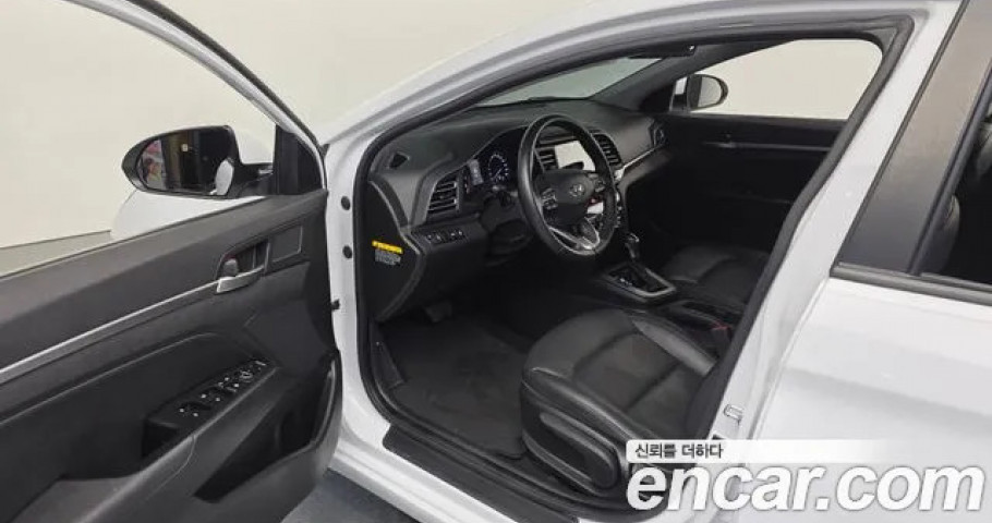 Hyundai Avante (Elantra) 